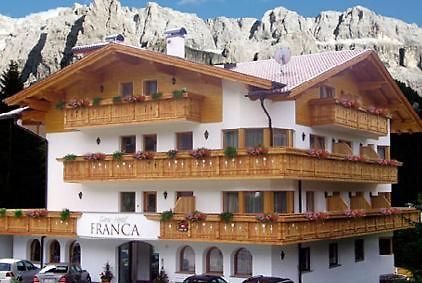 Garni Franca B&B Selva di Val Gardena Exterior photo