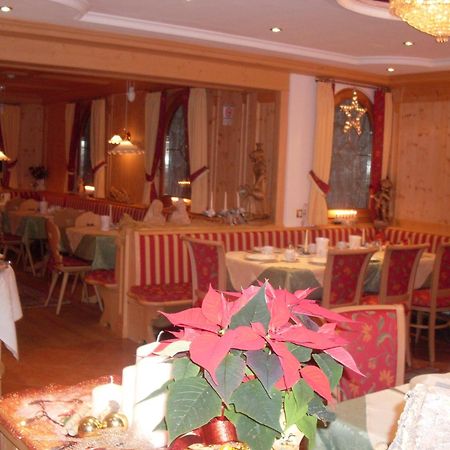Garni Franca B&B Selva di Val Gardena Exterior photo