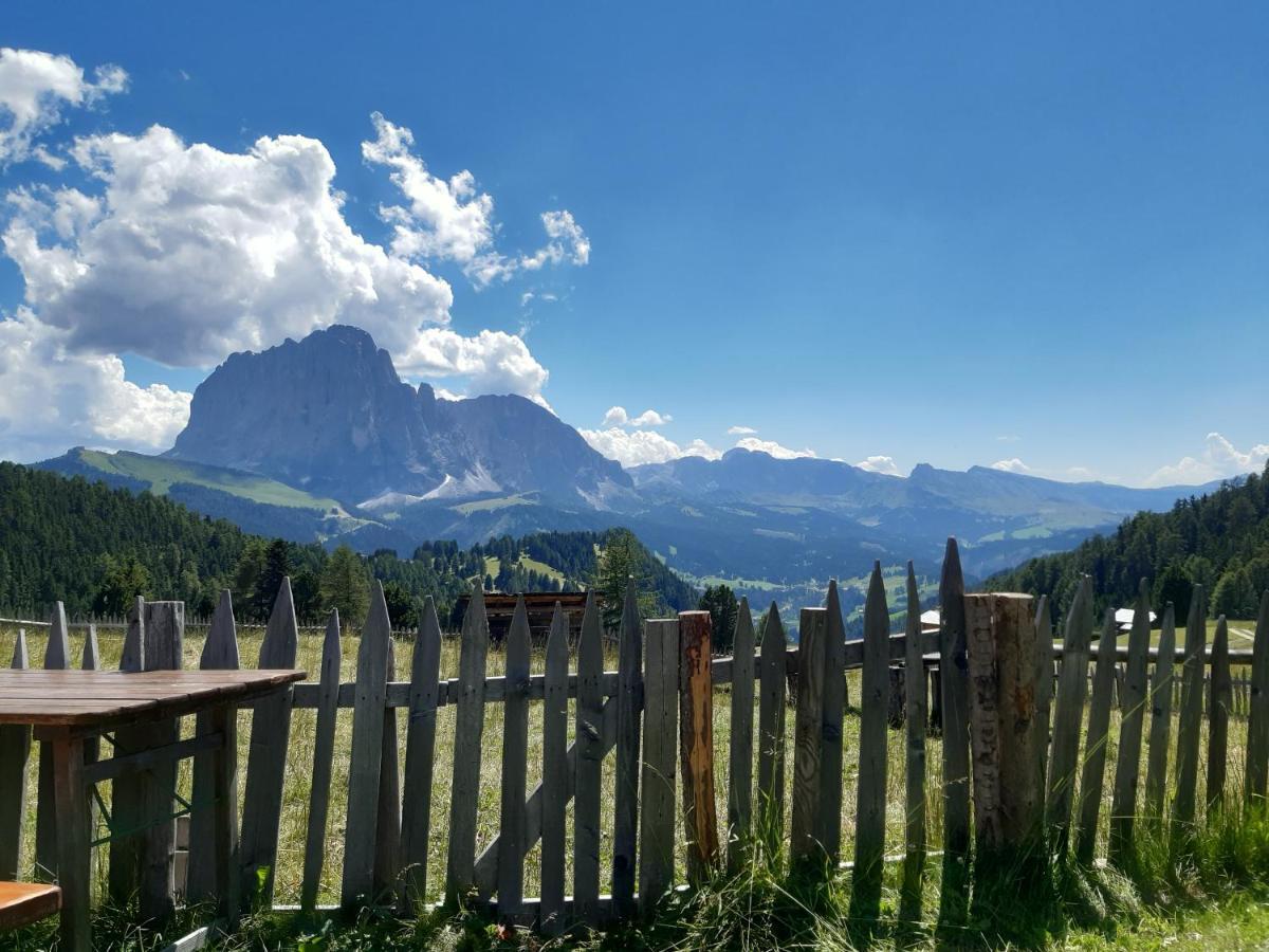 Garni Franca B&B Selva di Val Gardena Exterior photo