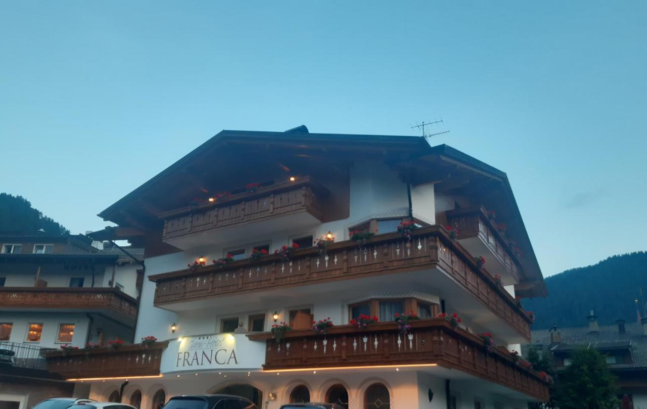 Garni Franca B&B Selva di Val Gardena Exterior photo